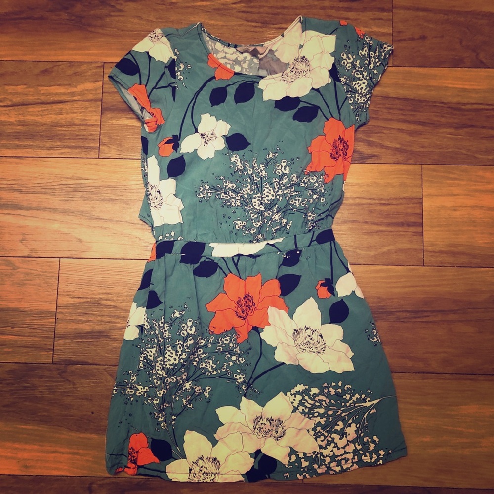 Banana Republic Dress  w/ Pockets!